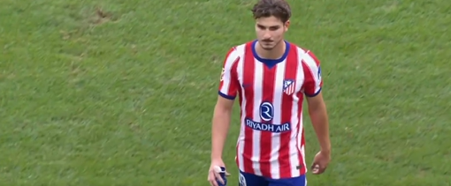 Julián se fue antes del saludo a la afición y crecen los rumores